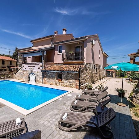 Villa Valtrazza Tar-Vabriga Buitenkant foto