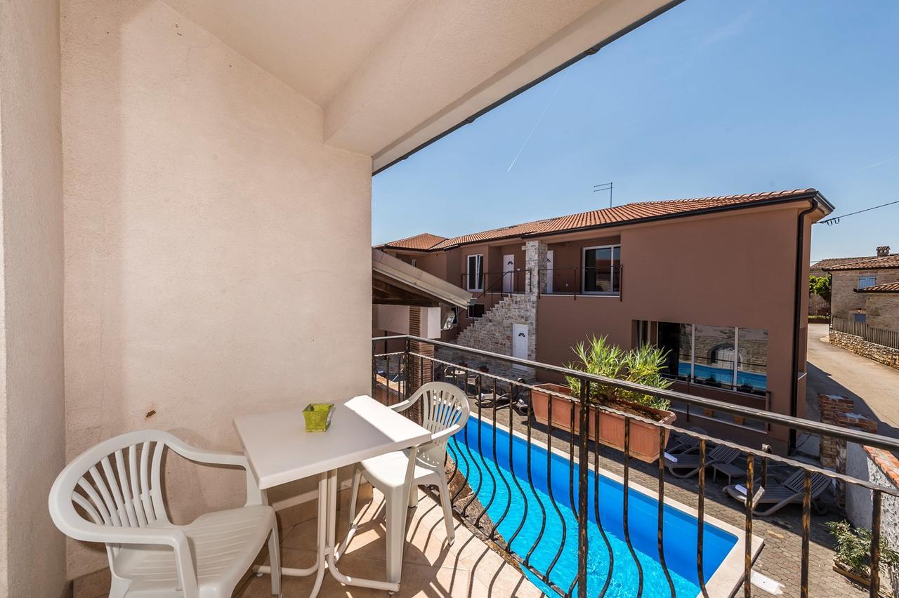 Villa Valtrazza Tar-Vabriga Buitenkant foto