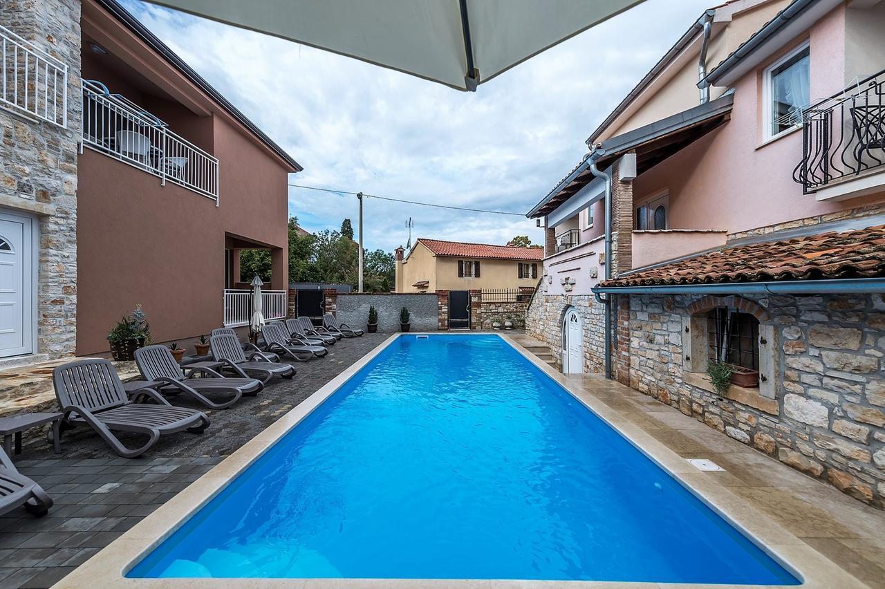 Villa Valtrazza Tar-Vabriga Buitenkant foto