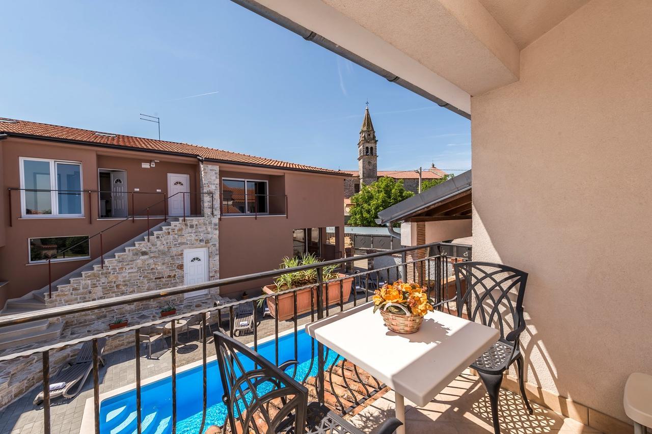 Villa Valtrazza Tar-Vabriga Buitenkant foto