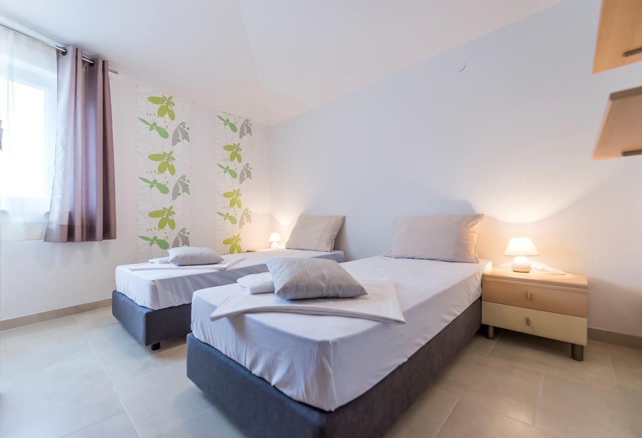 Villa Valtrazza Tar-Vabriga Buitenkant foto