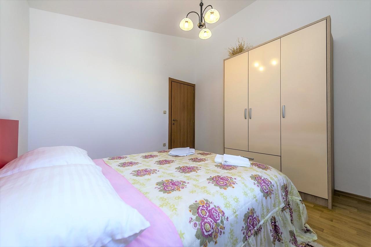 Villa Valtrazza Tar-Vabriga Buitenkant foto