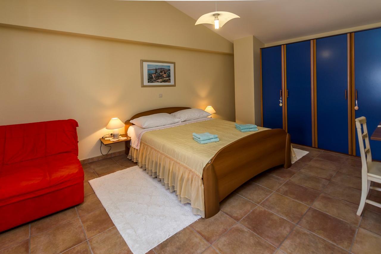 Villa Valtrazza Tar-Vabriga Buitenkant foto